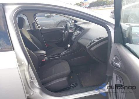 2016 Ford Focus Se from USA, damaged, VIN 1FADP3F22GL290585